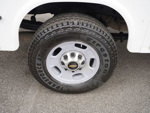 Used 2015 Chevrolet Silverado 2500 W/T w/ WT Fleet Convenience Package AWD/4WD image 33
