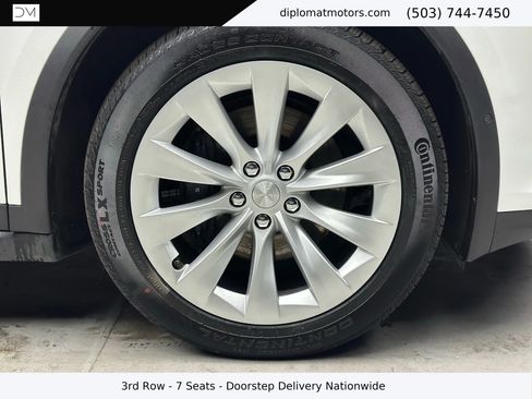 Used 2019 Tesla Model X Long Range image 39