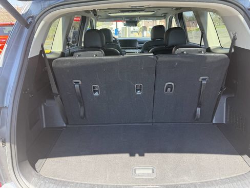 Used 2025 Kia Telluride S image 28
