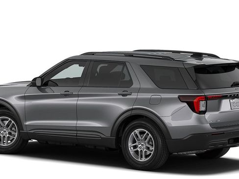 New 2026 Ford Explorer Active AWD/4WD image 2