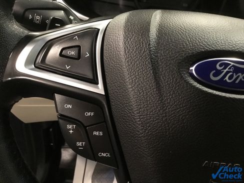 Used 2017 Ford Edge Titanium w/ Equipment Group 302A image 44