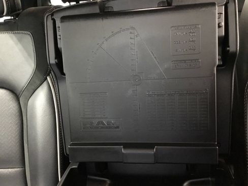 Used 2023 RAM 1500 Laramie AWD/4WD image 31