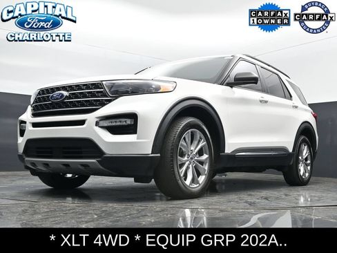 Used 2023 Ford Explorer XLT w/ Equipment Group 202A AWD/4WD image 23