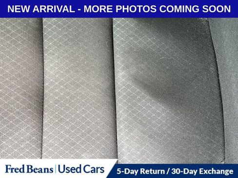 Used 2021 Jeep Grand Cherokee Laredo image 12