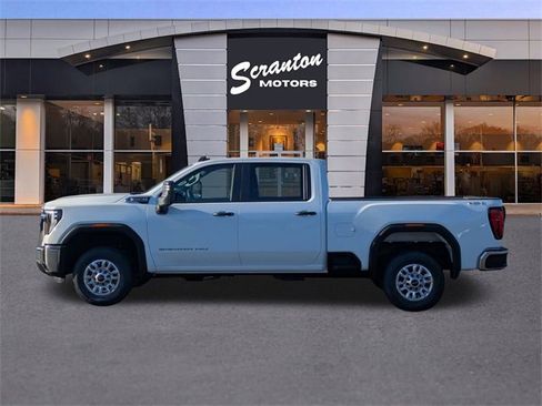 New 2026 GMC Sierra 2500 Pro w/ Convenience Package image 2