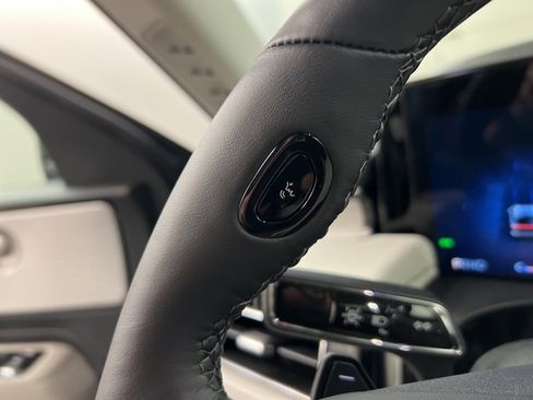 Used 2026 Lincoln Aviator Reserve image 19