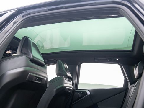 New 2025 BMW X3 xDrive30i w/ Premium Package image 18