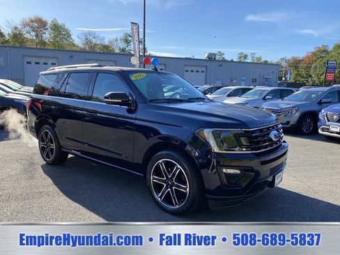 Used 2021 Ford Expedition Limited AWD/4WD image 2