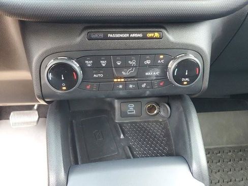 Used 2022 Ford Bronco Sport Outer Banks w/ Tech Package AWD/4WD image 29