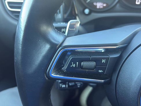 Used 2024 Porsche Macan AWD/4WD image 14