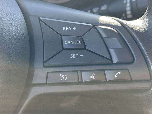 Used 2025 Nissan Sentra S image 25