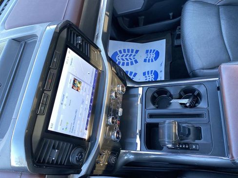 Used 2021 Ford F150 Lariat w/ Equipment Group 502A High image 25