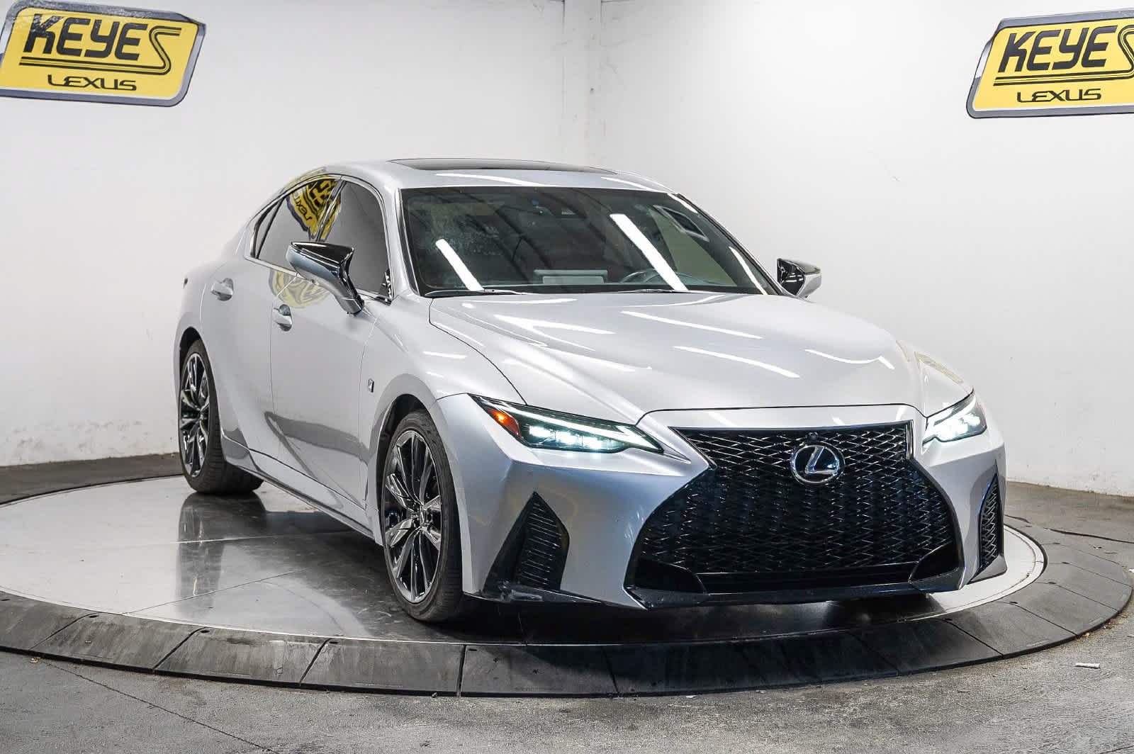 Used 2023 Lexus IS 350 F Sport w/ Navigation Package RWD image 5