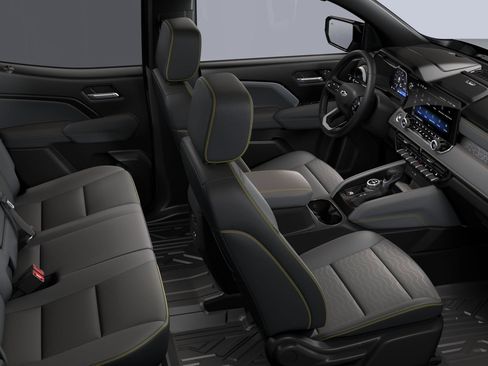 New 2025 Chevrolet Colorado ZR2 w/ ZR2 Bison Edition image 31