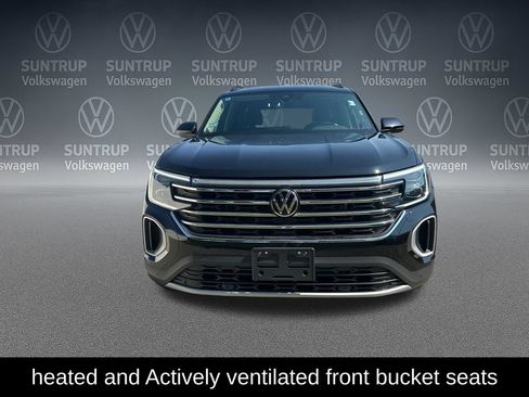 Used 2025 Volkswagen Atlas SE AWD/4WD image 10