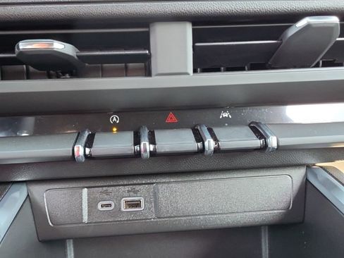 Used 2025 Chevrolet Colorado W/T w/ WT Convenience Package II image 17