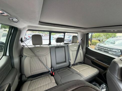 New 2026 Ford F250 Platinum w/ Platinum Plus Package AWD/4WD image 15