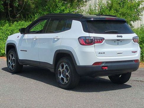 Certified 2022 Jeep Compass Trailhawk AWD/4WD image 8