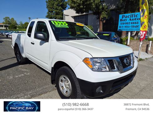 Used 2019 Nissan Frontier S RWD image 1