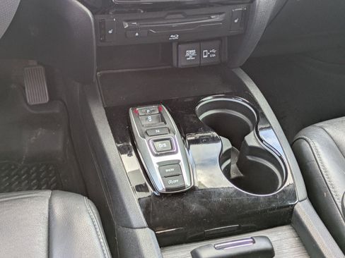 Used 2022 Honda Pilot Touring image 22