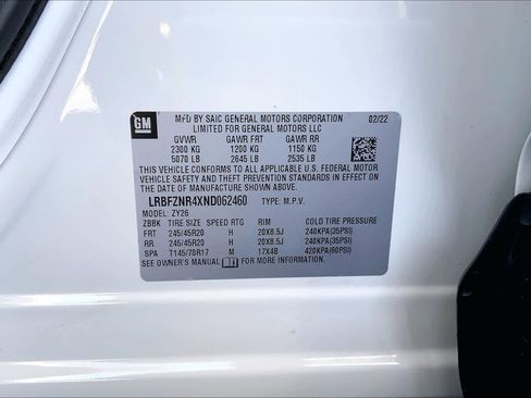 Used 2022 Buick Envision Essence w/ Technology Package II image 34