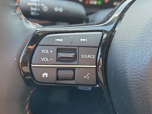 Used 2024 Honda HR-V Sport image 6