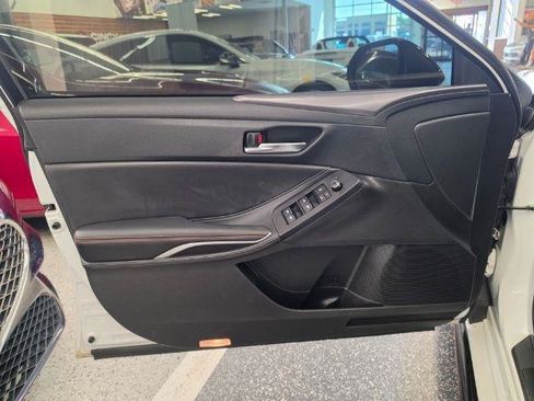 Used 2020 Toyota Avalon TRD FWD image 30