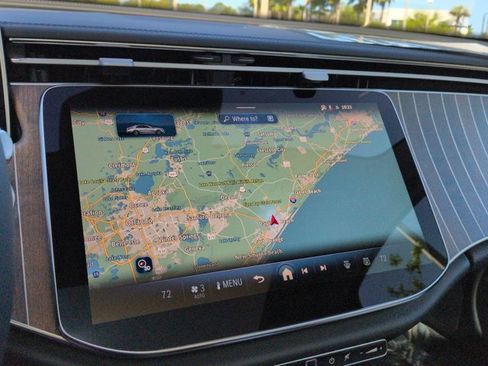 New 2026 Mercedes-Benz E 350 4MATIC Sedan image 21