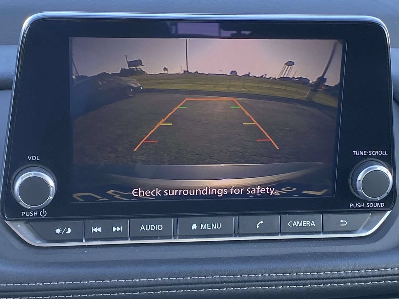 Used 2025 Nissan Rogue SV FWD image 36