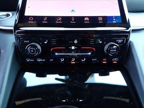 New 2025 Jeep Grand Cherokee L Limited image 20