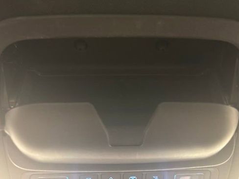 Used 2022 Ford Explorer King Ranch w/ Technology Package RWD image 37