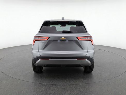 Used 2025 Chevrolet Equinox LT FWD image 7