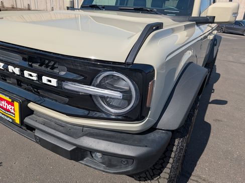 Used 2025 Ford Bronco Outer Banks w/ Sasquatch Package image 15