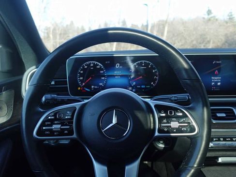 Certified 2022 Mercedes-Benz GLS 450 4MATIC image 20