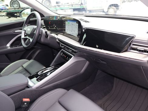 Used 2025 Audi Q5 Premium Plus AWD/4WD image 27