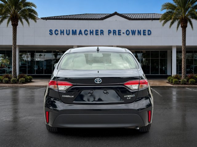 Used 2024 Toyota Corolla LE FWD image 6