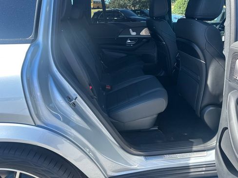 New 2026 Mercedes-Benz GLS 450 4MATIC image 18