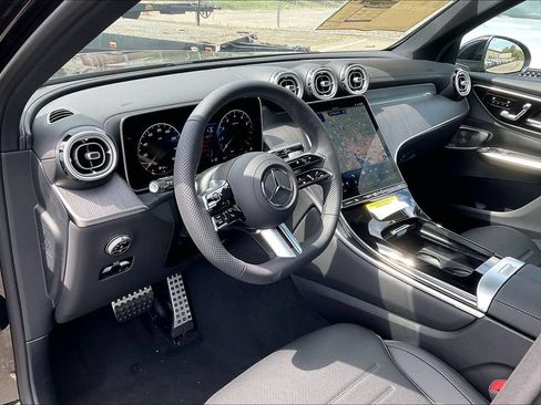 New 2026 Mercedes-Benz GLC 300 4MATIC image 6
