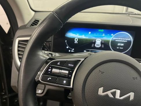 Certified 2024 Kia Seltos S AWD/4WD image 20