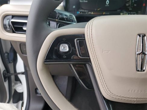 Certified 2023 Lincoln Aviator 2WD w/ Premium Package image 24