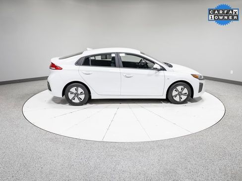 Used 2018 Hyundai Ioniq Blue image 26