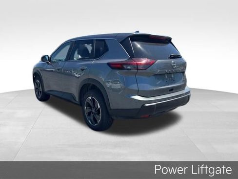 Used 2025 Nissan Rogue SV AWD/4WD image 5