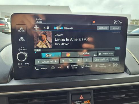 Used 2023 Honda Pilot EX-L image 6