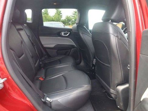 Used 2025 Jeep Compass Limited AWD/4WD image 21