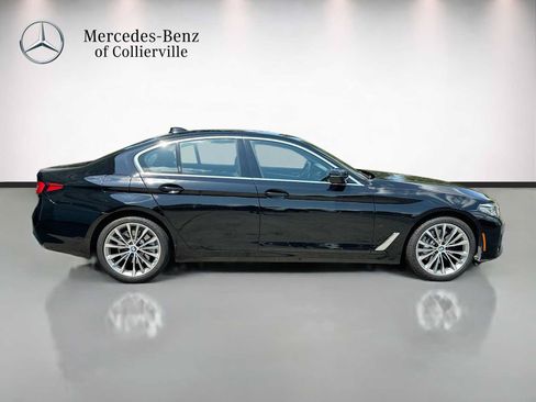 Used 2023 BMW 530i w/ Premium Package RWD image 4