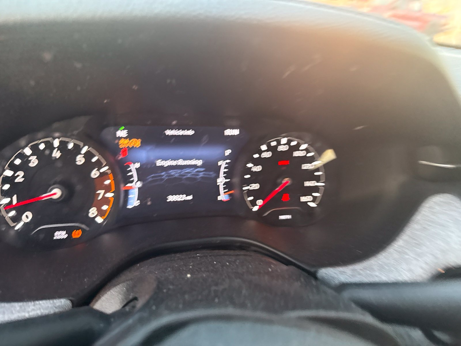 Used 2022 Jeep Compass Latitude w/ Sun and Sound Group AWD/4WD image 3