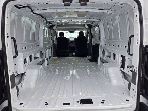 New 2026 Ford Transit 250 Low Roof RWD image 10