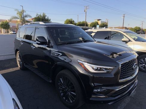 Certified 2024 INFINITI QX80 Sensory AWD/4WD image 3