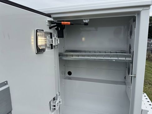 New 2025 Ford F350 XL w/ XL Chrome Package image 22