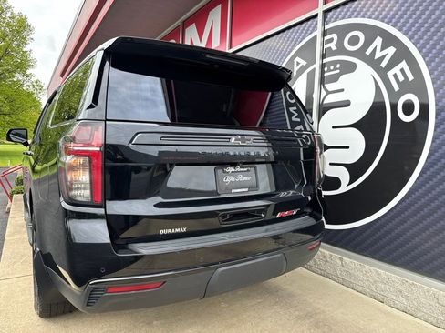 Used 2024 Chevrolet Suburban RST w/ Luxury Package AWD/4WD image 14